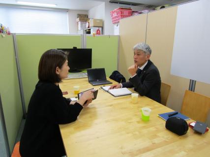 面来課長と弊社担当